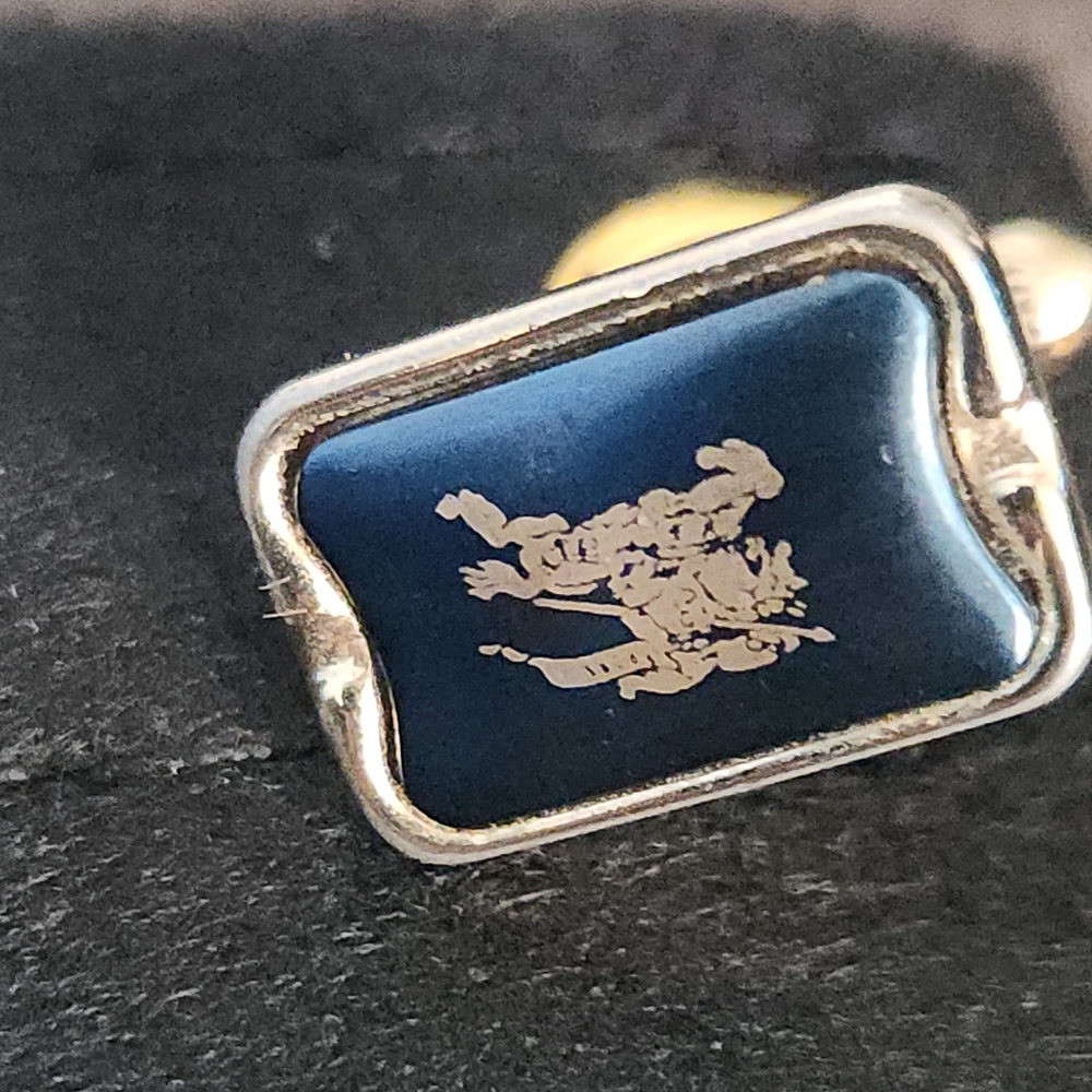 Burberry Blue Seahorse Cufflinks - Picture 3 of 7
